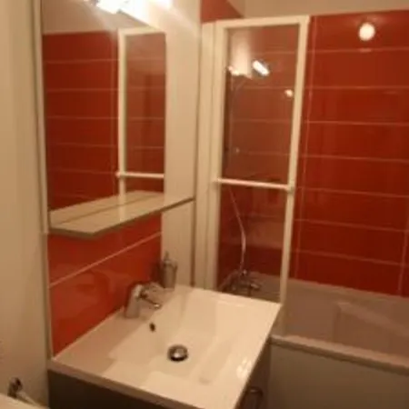 Renove, Proche Centre-ville Epinal, 2 Chambres, Confort, Wifi, Parking - Fr-1-589-54 Lejlighed *