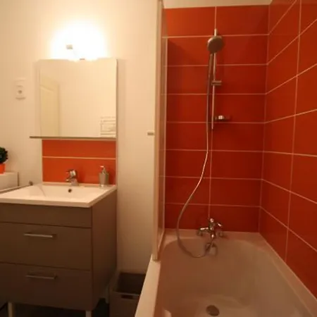 Lejlighed Renove, Proche Centre-ville Epinal, 2 Chambres, Confort, Wifi, Parking - Fr-1-589-54 *