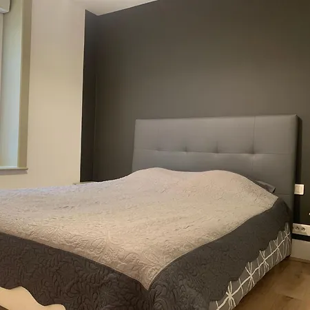 Renove, Proche Centre-ville Epinal, 2 Chambres, Confort, Wifi, Parking Appartement *