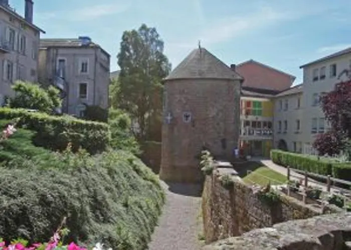 Appartement Rénové, Proche Centre-ville épinal, 2 Chambres, Confort, Wifi, Parking - Fr-1-589-54 *