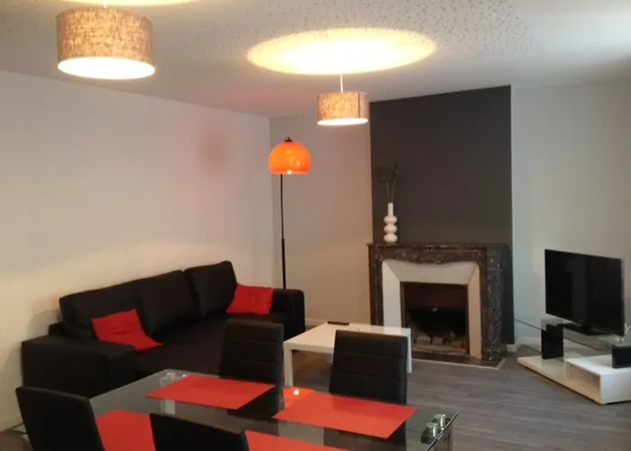 Rénové, Proche Centre-ville épinal, 2 Chambres, Confort, Wifi, Parking - Fr-1-589-54 Appartement